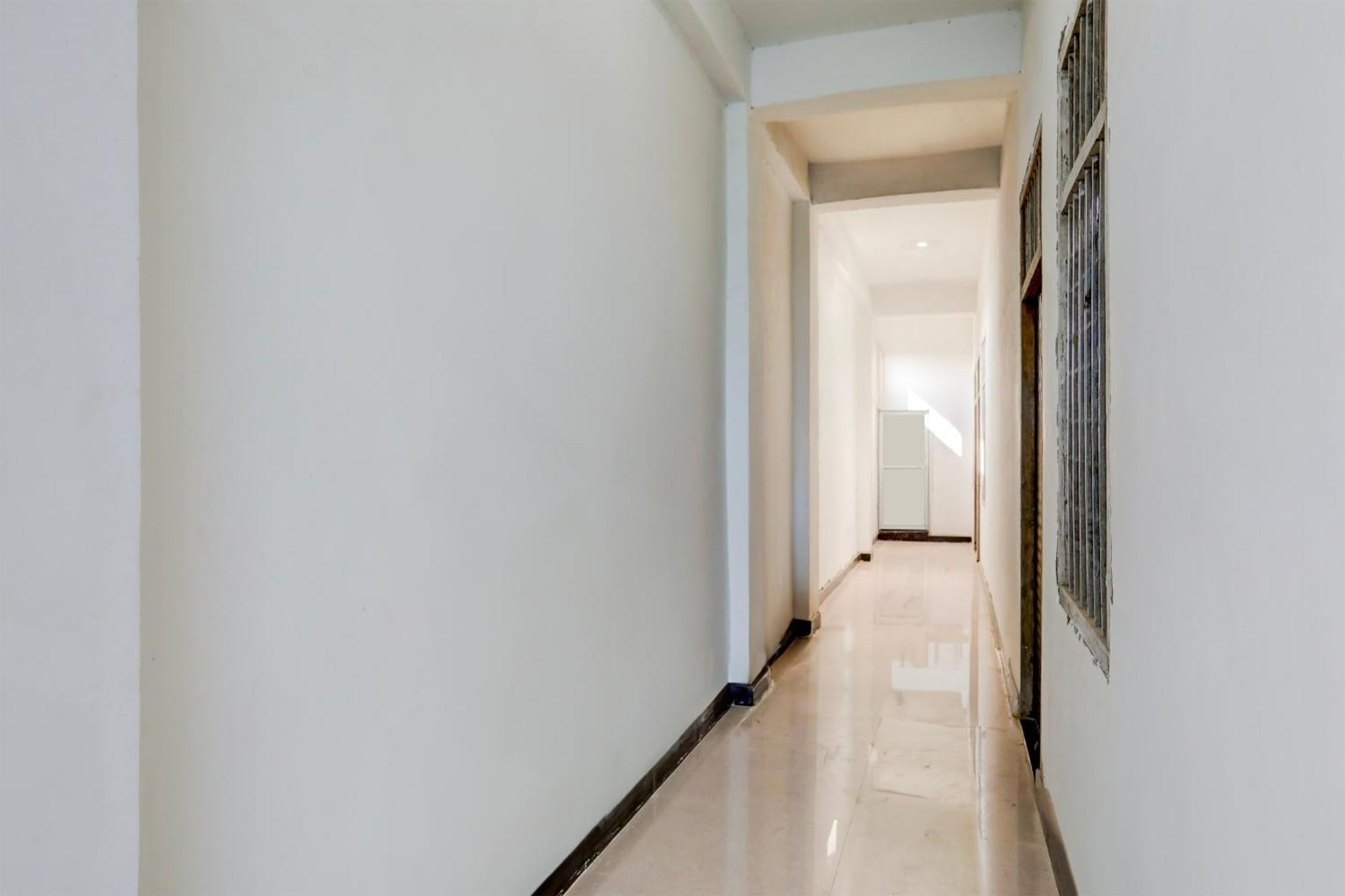 Hotel O Kanha Galaxy Brothers Group Kanpur Exterior photo